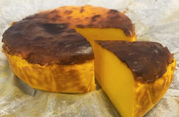 くりてんかを使用したケーキ